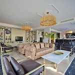 萨米拉独家公寓酒店 3*