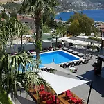 Samira Exclusive & 3* Kalkan