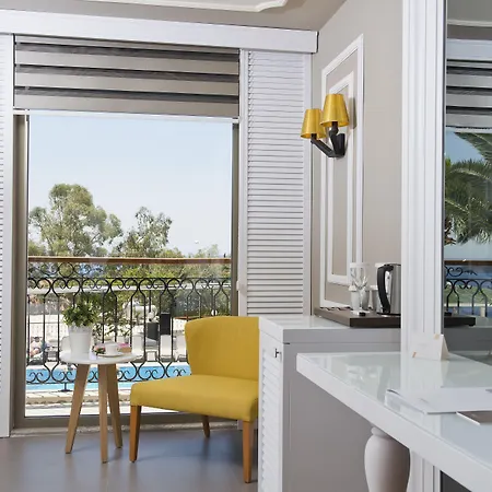 Samira Exclusive & Kalkan