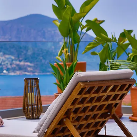 Samira Exclusive & 3*