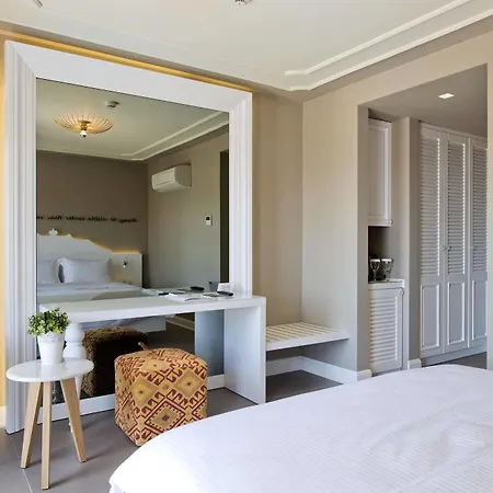 Samira Exclusive & 3* Kalkan