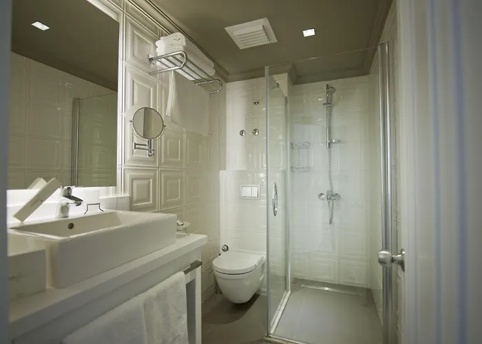 Samira Exclusive & 칼칸